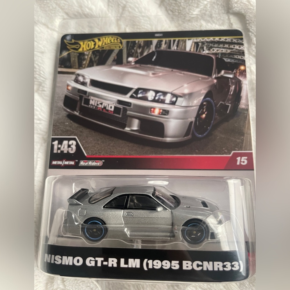 Hot Wheels NISMO GT-R LM (1995 BCNR33) Silver Toy Car